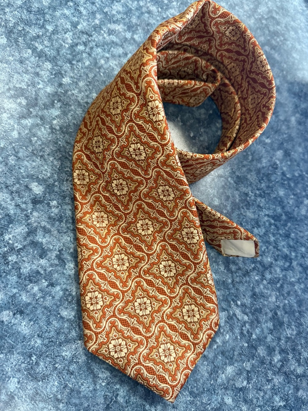 Vintage 70s Don Loper Tie Wide 4" Orange Gold Mad Men MCM Geometric Medallion